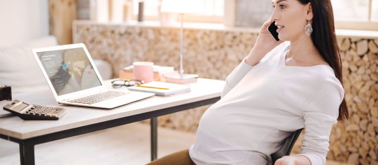 Travailleuses ind&eacute;pendantes&nbsp;: vers un cong&eacute; de maternit&eacute; plus long