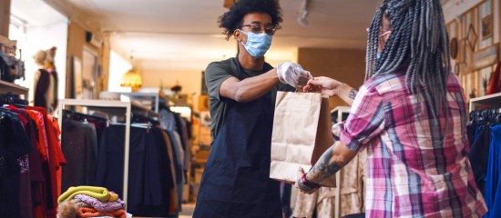 Un protocole sanitaire renforc&eacute; pour les commerces