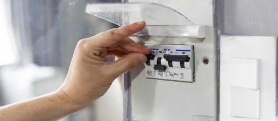 Entreprises et commerces ferm&eacute;s&nbsp;: report de paiement des factures d&rsquo;&eacute;nergie