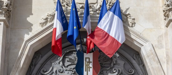 Un contrat d&rsquo;engagement r&eacute;publicain pour les associations