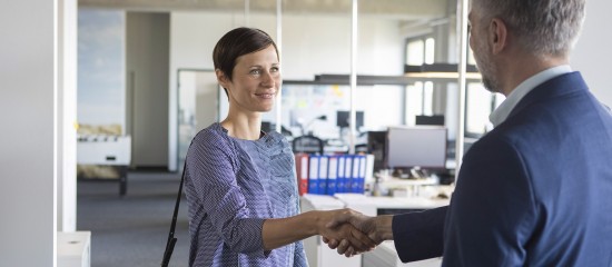 Contrat de professionnalisation&nbsp;: une aide pour recruter un demandeur d&rsquo;emploi