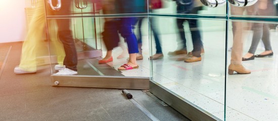 Taxe sur les surfaces commerciales&nbsp;: quid des sas d&rsquo;entr&eacute;e&nbsp;?