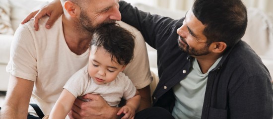 Prendre un cong&eacute; d&rsquo;adoption, c&rsquo;est d&eacute;sormais plus simple&nbsp;!