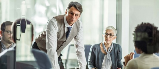 Abus de majorit&eacute; et d&eacute;cision prise &agrave; l&rsquo;unanimit&eacute; des associ&eacute;s