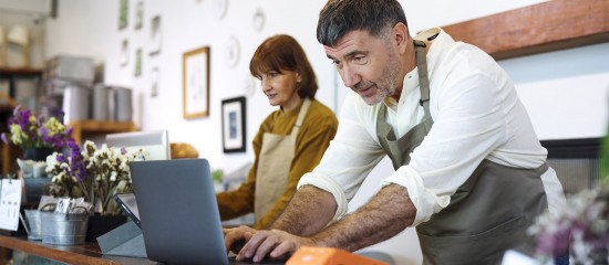 Quand le conjoint d&rsquo;un associ&eacute; renonce &agrave; la qualit&eacute; d&rsquo;associ&eacute;